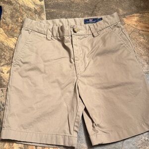 Classic Vineyard Vines Khaki Shorts